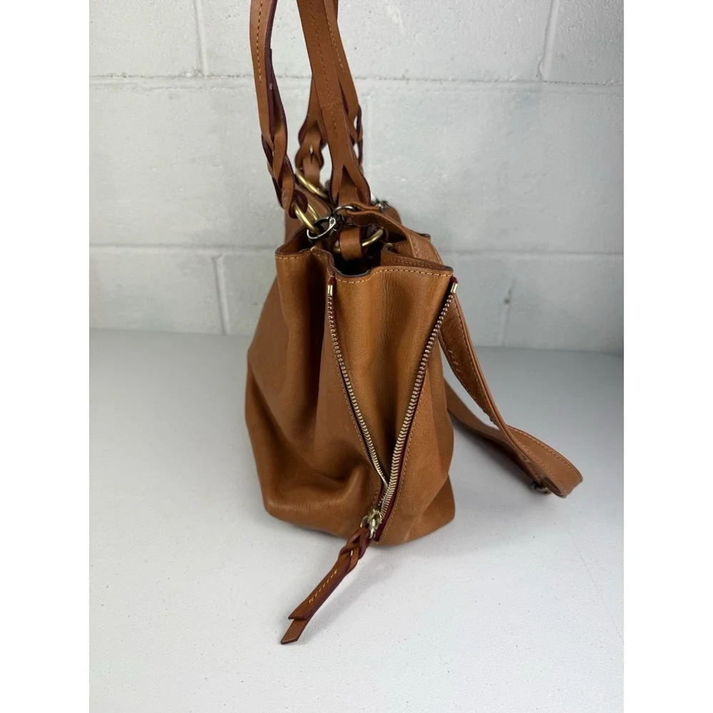 Dooney Bourke Florentine Leather Large Zip Barlow Satchel Handbag Purse Natural